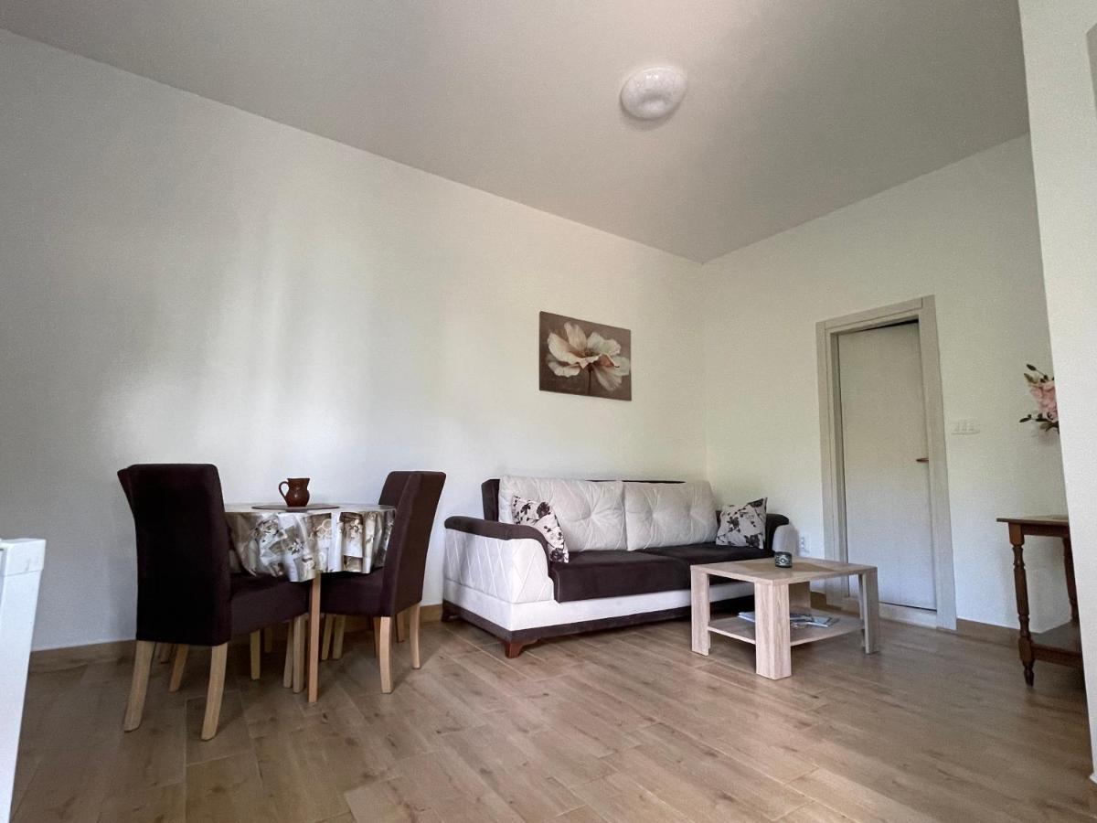 Apartment Jovana Херцег-Нови Экстерьер фото